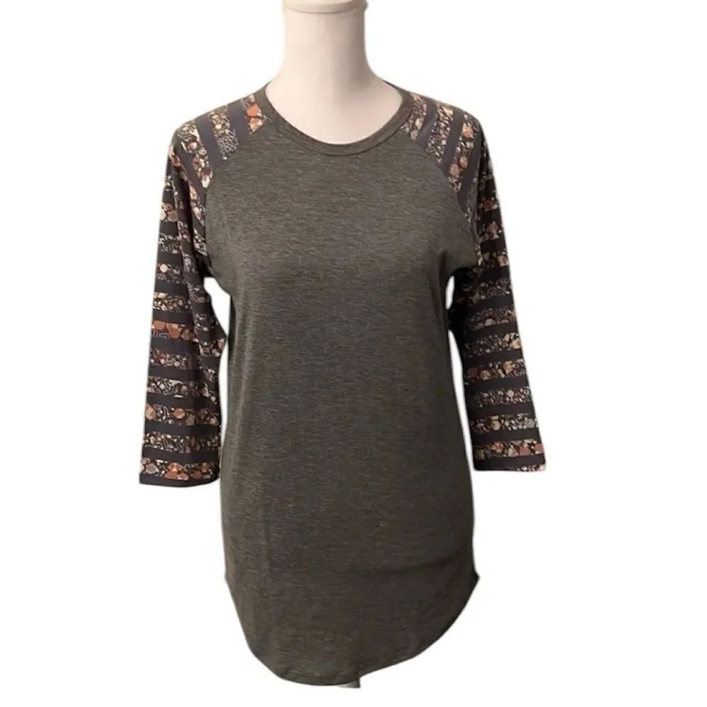 LuLaRoe NWT size XS 3/4 raglan sleeve sleep or play T-shirt